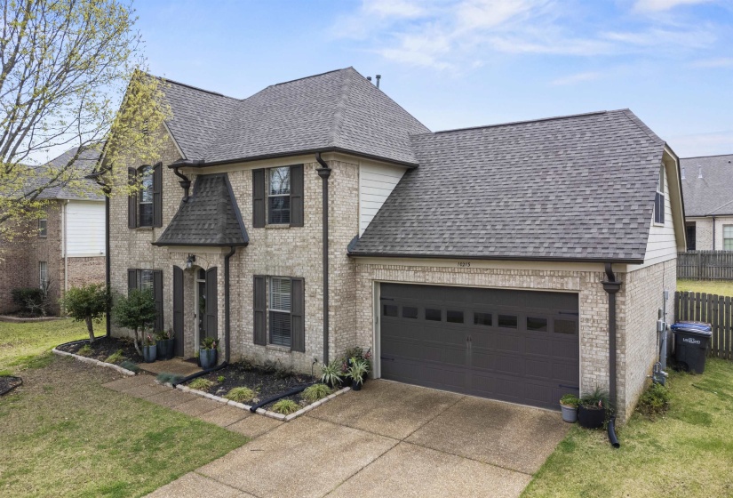 10213 CARLY DR, Lakeland, Tennessee 38002, 4 Bedroom Bedrooms, 8 Room Rooms,2.1 BathroomBathrooms,Residential,For Sale,CARLY,0,10218091
