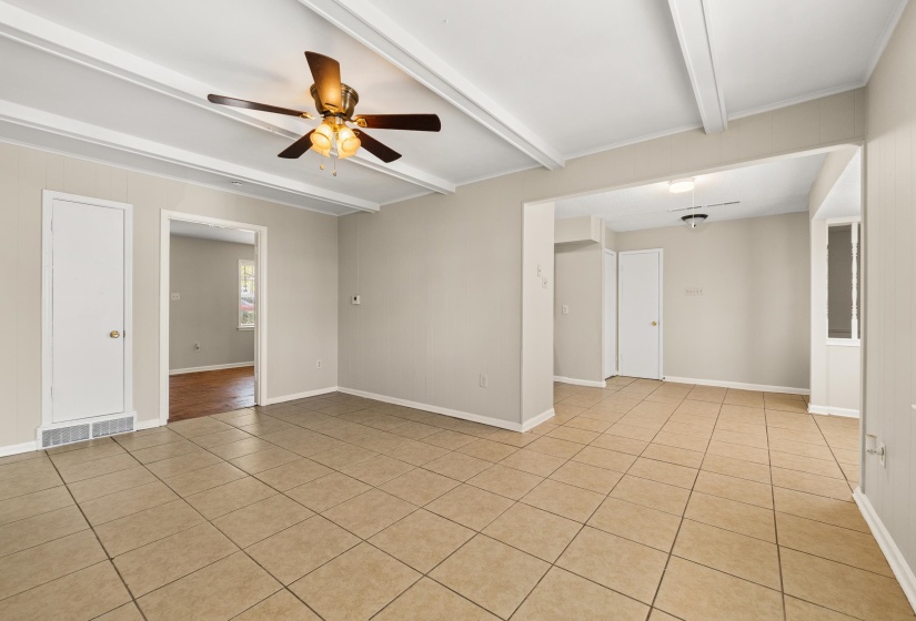 3728 MERRITT ST, Memphis, Tennessee 38128, 3 Bedroom Bedrooms, 6 Room Rooms,2 BathroomBathrooms,Residential,For Sale,MERRITT,0,10218095