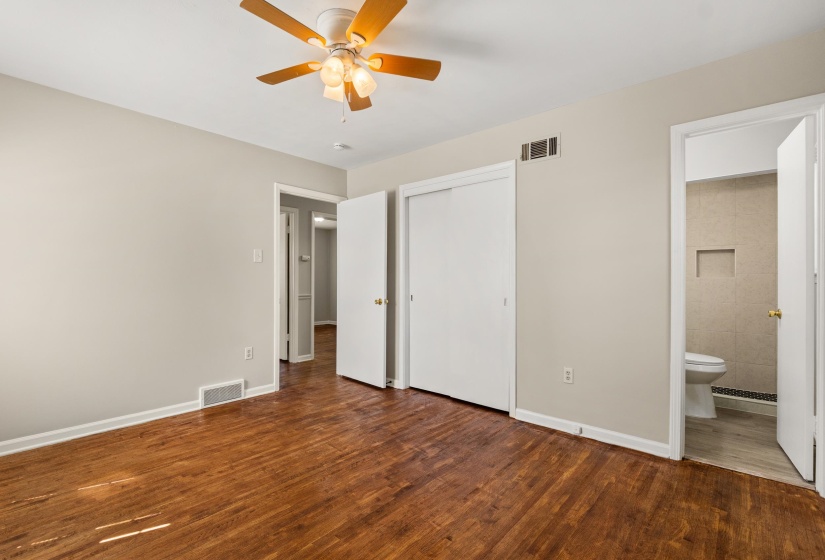 3728 MERRITT ST, Memphis, Tennessee 38128, 3 Bedroom Bedrooms, 6 Room Rooms,2 BathroomBathrooms,Residential,For Sale,MERRITT,0,10218095