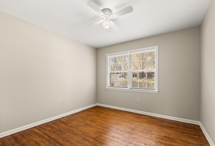 3728 MERRITT ST, Memphis, Tennessee 38128, 3 Bedroom Bedrooms, 6 Room Rooms,2 BathroomBathrooms,Residential,For Sale,MERRITT,0,10218095