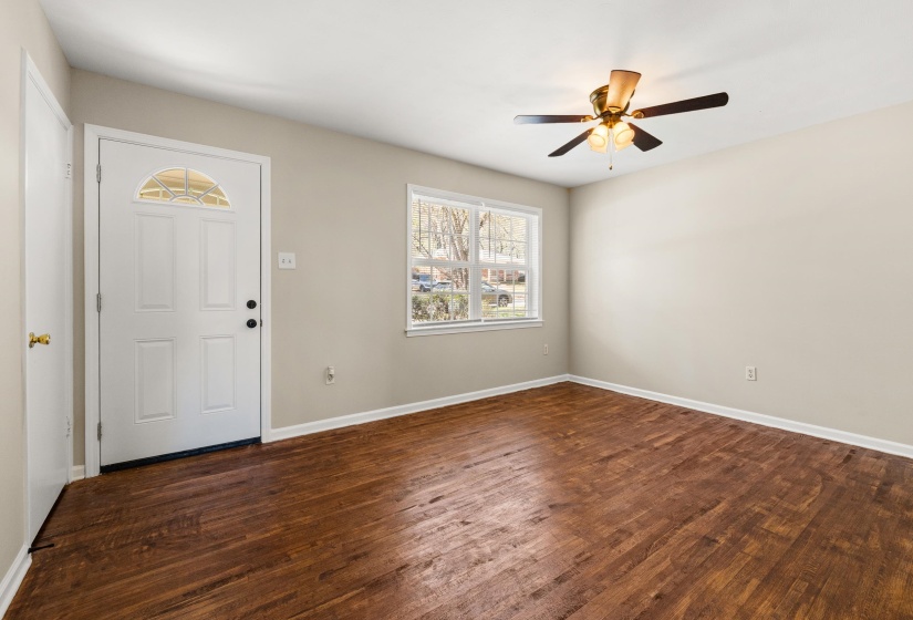 3728 MERRITT ST, Memphis, Tennessee 38128, 3 Bedroom Bedrooms, 6 Room Rooms,2 BathroomBathrooms,Residential,For Sale,MERRITT,0,10218095