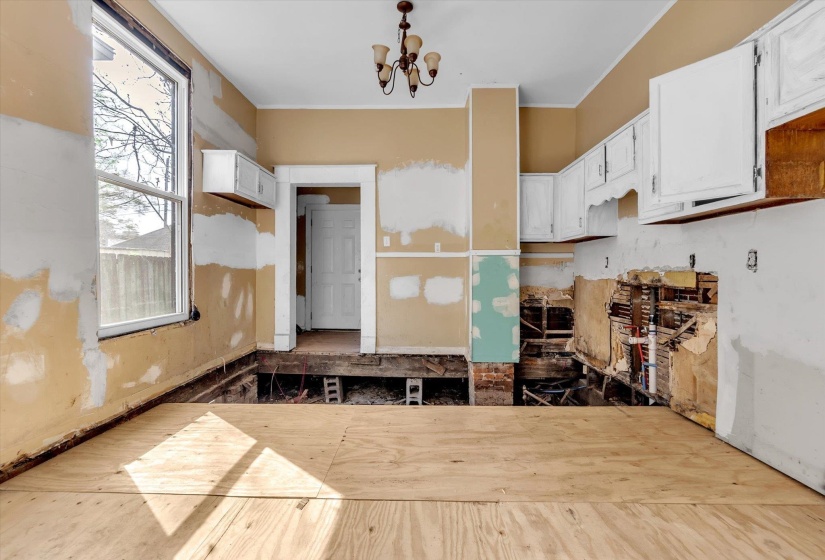 1155 SLEDGE AVE, Memphis, Tennessee 38104, 3 Bedrooms Bedrooms, 5 Rooms Rooms,1.1 BathroomsBathrooms,Residential,For Sale,SLEDGE,10218099