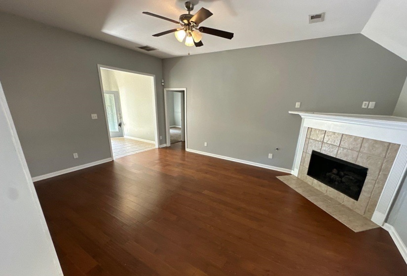 9420 GROVE RD, Cordova, Tennessee 38016, 3 Bedroom Bedrooms, 6 Room Rooms,2.1 BathroomBathrooms,Residential,For Sale,GROVE,0,10218111