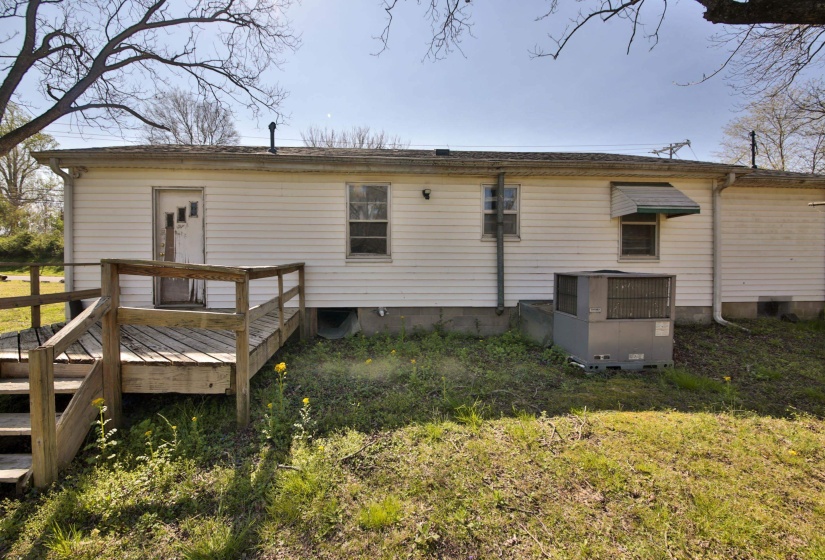 322 HIGHLAND ST, Ripley, Tennessee 38063, 3 Bedroom Bedrooms, 6 Room Rooms,1 BathroomBathrooms,Residential,For Sale,HIGHLAND,0,10218118