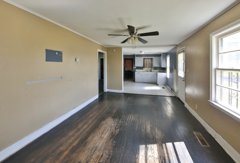 322 HIGHLAND ST, Ripley, Tennessee 38063, 3 Bedroom Bedrooms, 6 Room Rooms,1 BathroomBathrooms,Residential,For Sale,HIGHLAND,0,10218118