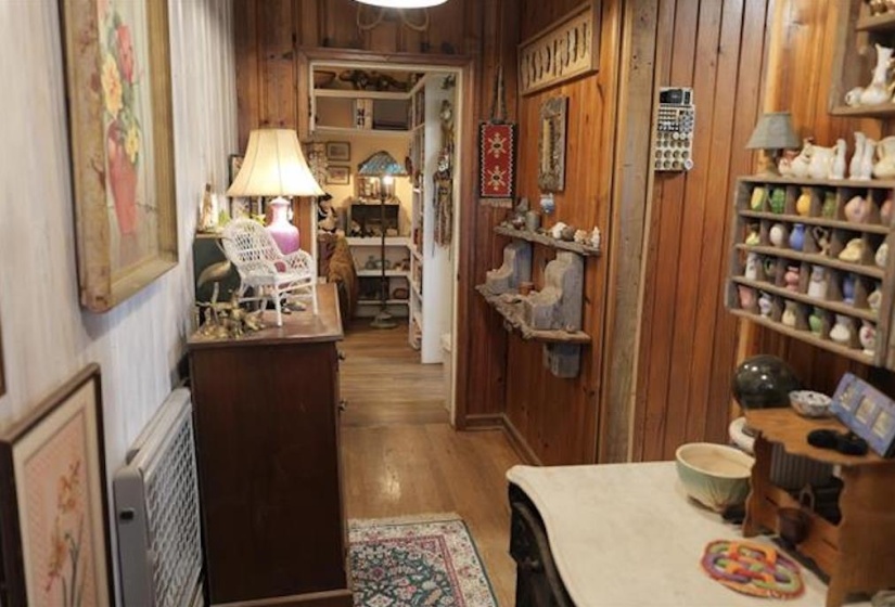 190 70 HWY, Mason, Tennessee 38049, 4 Bedrooms Bedrooms, 8 Rooms Rooms,1.1 BathroomsBathrooms,Residential,For Sale,70,10218123