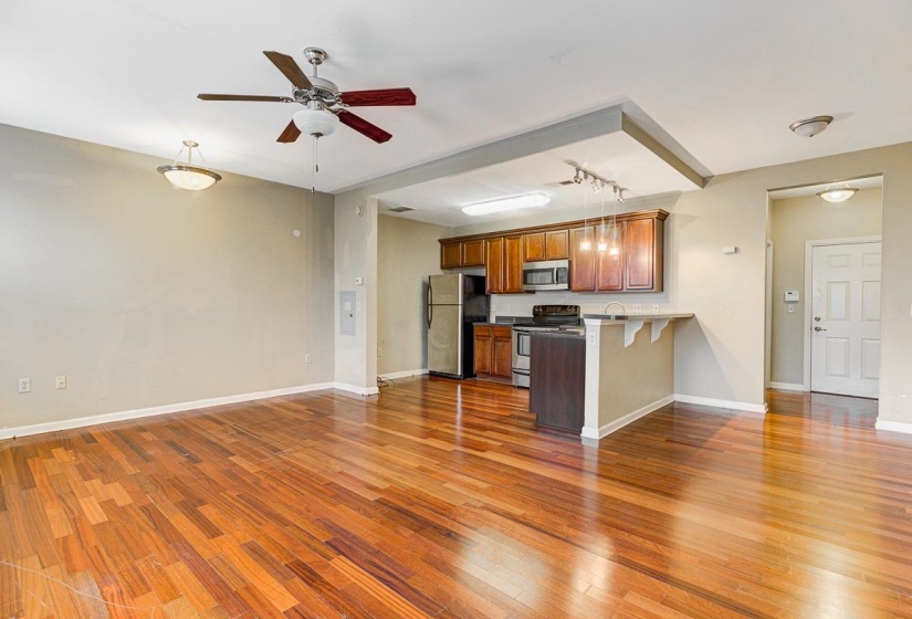 731 LITTY CT, Memphis, Tennessee 38103, 2 Rooms Rooms,1 BathroomBathrooms,Residential,For Sale,LITTY,10218143