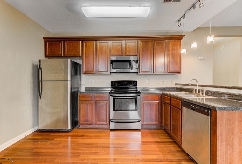 731 LITTY CT, Memphis, Tennessee 38103, 2 Rooms Rooms,1 BathroomBathrooms,Residential,For Sale,LITTY,10218143