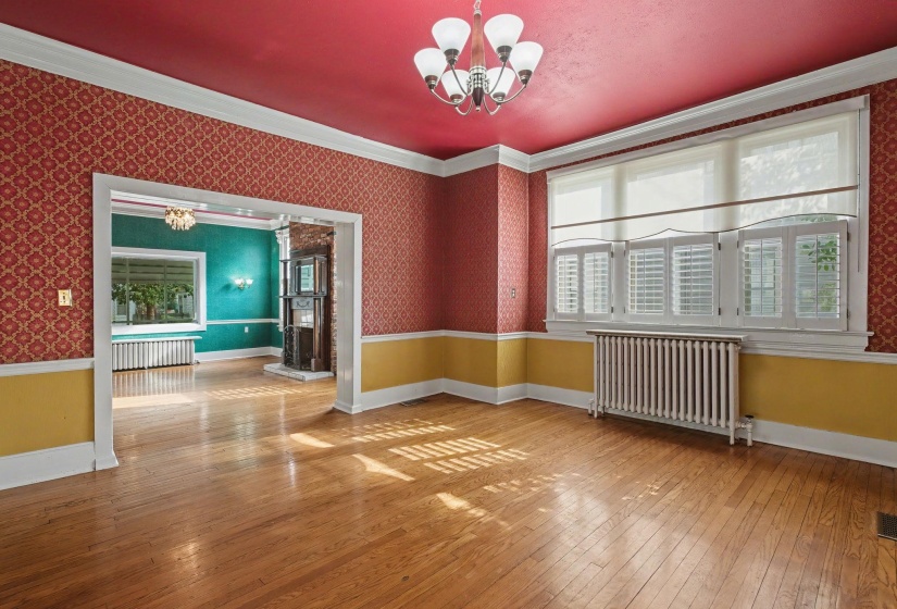 1361 VINTON AVE, Memphis, Tennessee 38104, 4 Bedroom Bedrooms, 10 Room Rooms,3.1 BathroomBathrooms,Residential,For Sale,VINTON,0,10218168