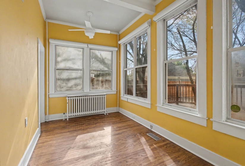 1361 VINTON AVE, Memphis, Tennessee 38104, 4 Bedroom Bedrooms, 10 Room Rooms,3.1 BathroomBathrooms,Residential,For Sale,VINTON,0,10218168