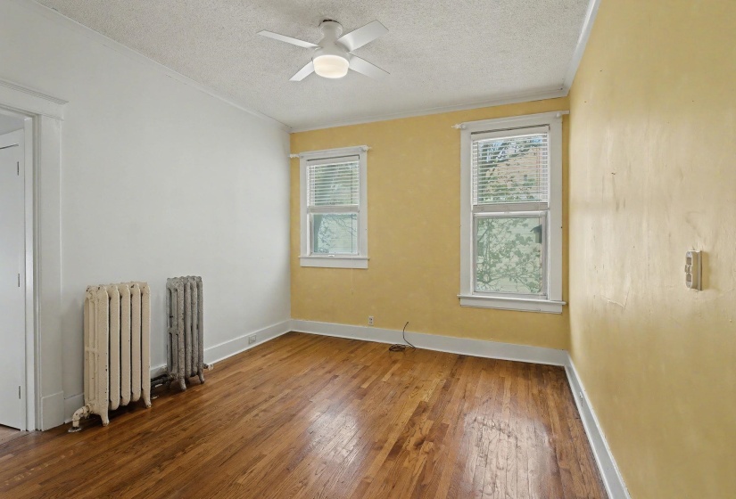 1361 VINTON AVE, Memphis, Tennessee 38104, 4 Bedroom Bedrooms, 10 Room Rooms,3.1 BathroomBathrooms,Residential,For Sale,VINTON,0,10218168