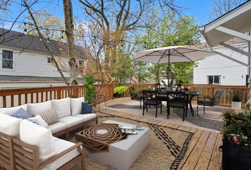 1361 VINTON AVE, Memphis, Tennessee 38104, 4 Bedroom Bedrooms, 10 Room Rooms,3.1 BathroomBathrooms,Residential,For Sale,VINTON,0,10218168