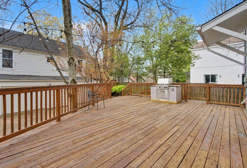 1361 VINTON AVE, Memphis, Tennessee 38104, 4 Bedroom Bedrooms, 10 Room Rooms,3.1 BathroomBathrooms,Residential,For Sale,VINTON,0,10218168