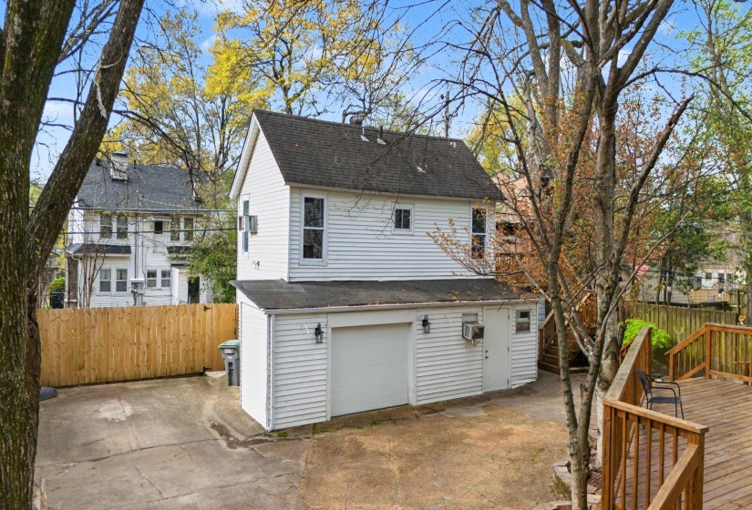 1361 VINTON AVE, Memphis, Tennessee 38104, 4 Bedroom Bedrooms, 10 Room Rooms,3.1 BathroomBathrooms,Residential,For Sale,VINTON,0,10218168