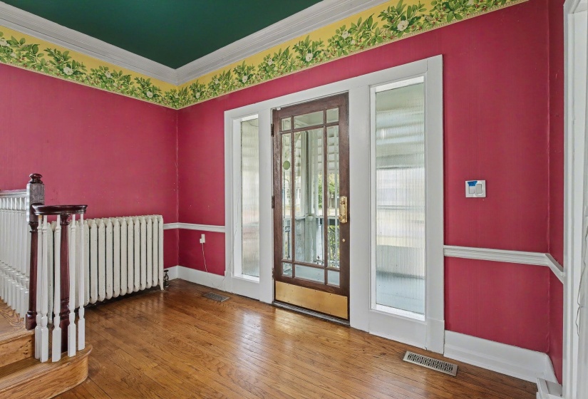 1361 VINTON AVE, Memphis, Tennessee 38104, 4 Bedroom Bedrooms, 10 Room Rooms,3.1 BathroomBathrooms,Residential,For Sale,VINTON,0,10218168