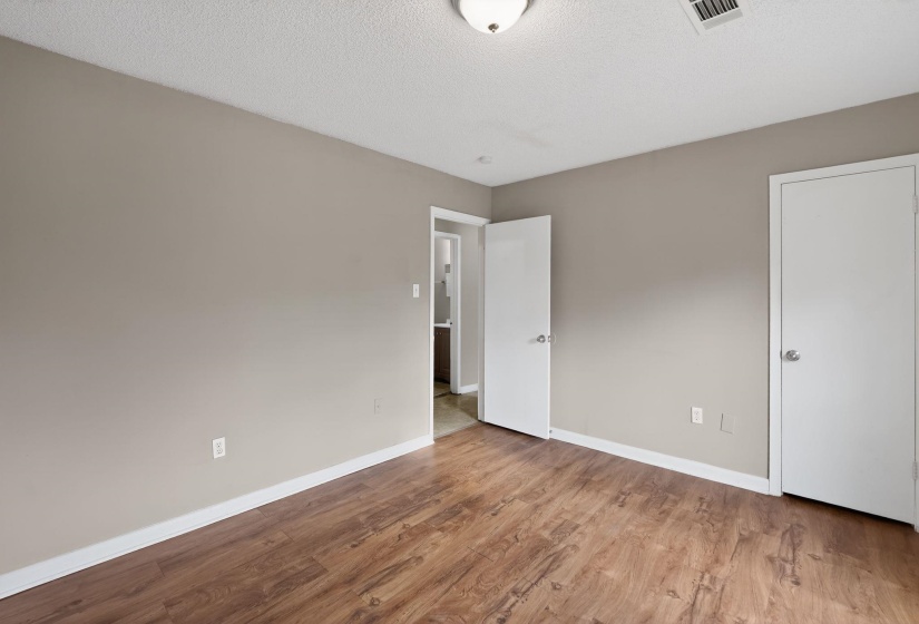 4177 UNIVERSITY ST, Memphis, Tennessee 38127, 3 Bedrooms Bedrooms, 5 Rooms Rooms,1 BathroomBathrooms,Residential,For Sale,UNIVERSITY,10218170