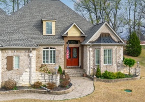 104 LOCHMEADE DR, Atoka, Tennessee 38004, 4 Bedroom Bedrooms, 9 Room Rooms,4.1 BathroomBathrooms,Residential,For Sale,LOCHMEADE,0,10218174 104 LOCHMEADE DR, Atoka, Tennessee 38004, 4 Bedroom Bedrooms, 9 Room Rooms,4.1 BathroomBathrooms,Residential,For Sale,LOCHMEADE,0,10218174