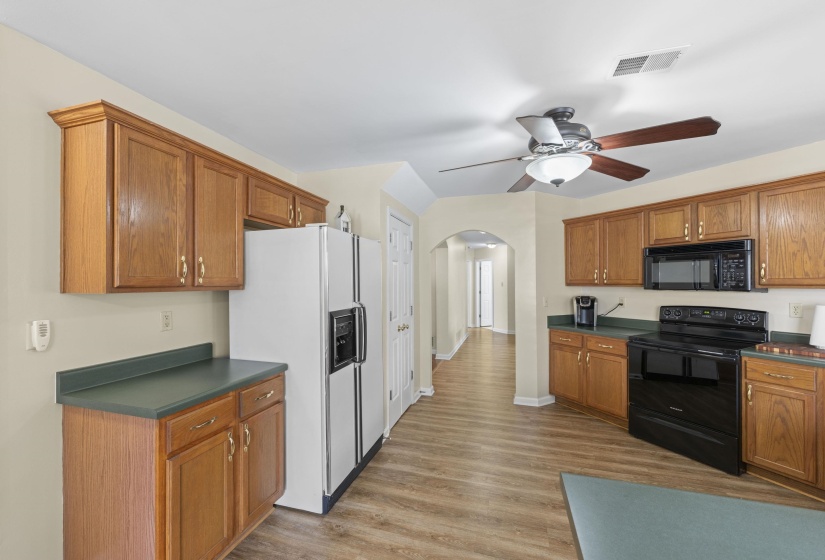 6767 BEAGLE RUN LN, Bartlett, Tennessee 38135, 3 Bedroom Bedrooms, 6 Room Rooms,2 BathroomBathrooms,Residential,For Sale,BEAGLE RUN,0,10218203