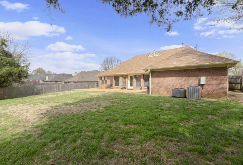 6767 BEAGLE RUN LN, Bartlett, Tennessee 38135, 3 Bedroom Bedrooms, 6 Room Rooms,2 BathroomBathrooms,Residential,For Sale,BEAGLE RUN,0,10218203