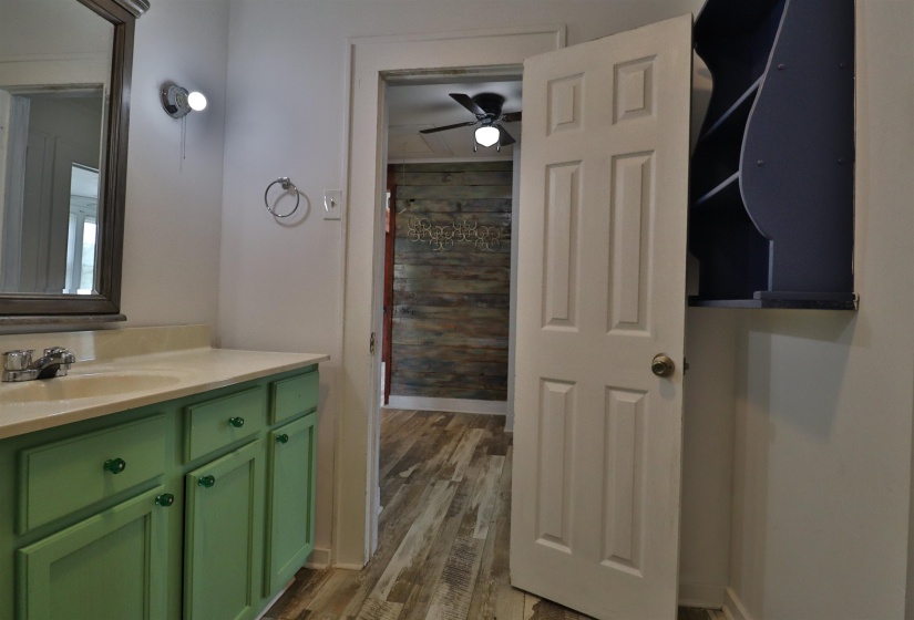143 LAKE DR, Ripley, Tennessee 38063, 2 Bedroom Bedrooms, 5 Room Rooms,1.1 BathroomBathrooms,Residential,For Sale,LAKE,0,10218208