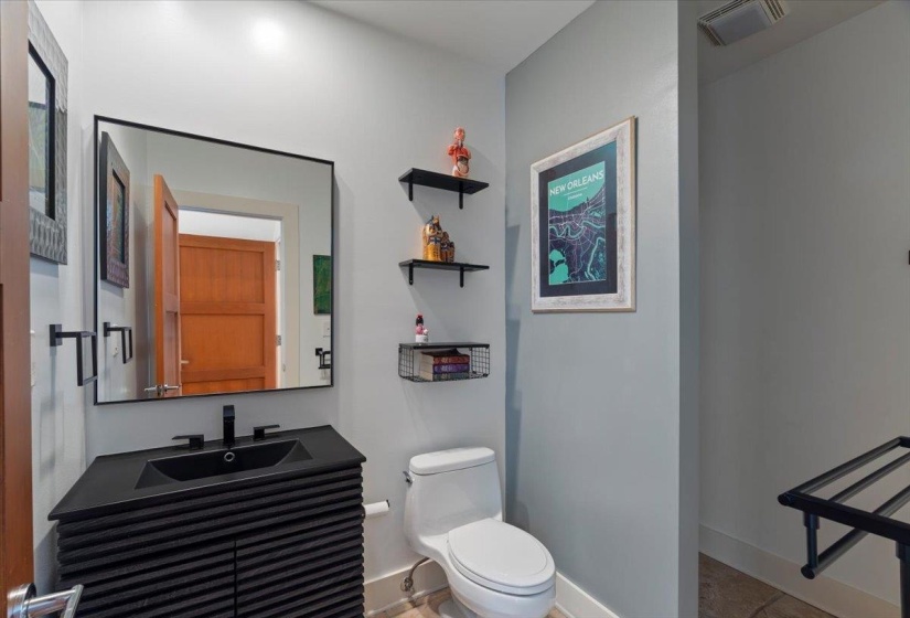 65 RIVERWALK PL, Memphis, Tennessee 38103, 5 Bedroom Bedrooms, 8 Room Rooms,3.1 BathroomBathrooms,Residential,For Sale,RIVERWALK,0,10217928