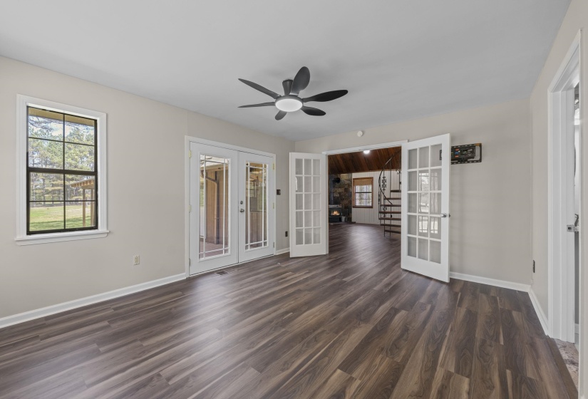 330 WILDFLOWER DR, Somerville, Tennessee 38068, 3 Bedroom Bedrooms, 7 Room Rooms,2.1 BathroomBathrooms,Residential,For Sale,WILDFLOWER,0,10218217