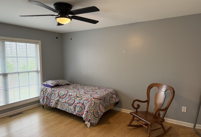 480 BULL HOLLOW LOOP, Savannah, Tennessee 38327, 4 Bedrooms Bedrooms, 11 Rooms Rooms,3 BathroomsBathrooms,Residential,For Sale,BULL HOLLOW,10218228
