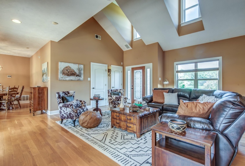 1215 BEAVER CREEK RD, Braden, Tennessee 38049, 3 Bedrooms Bedrooms, 10 Rooms Rooms,3.1 BathroomsBathrooms,Residential,For Sale,BEAVER CREEK,10218247