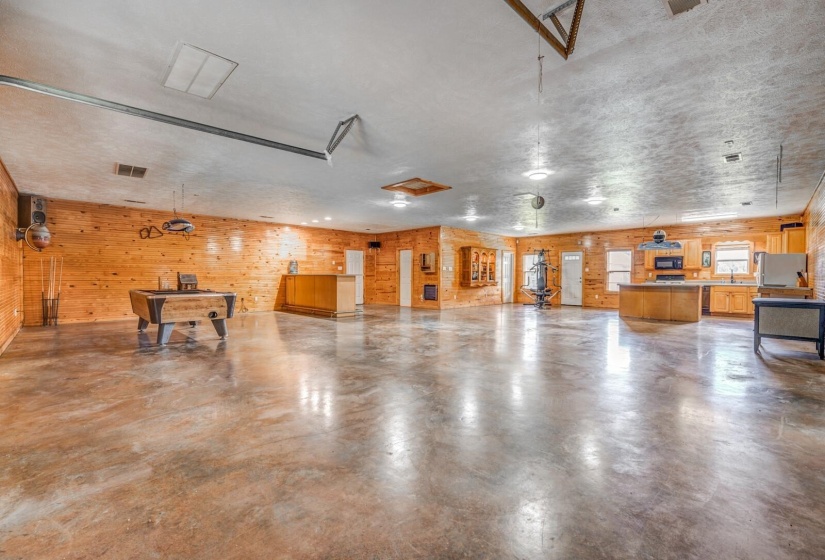 1215 BEAVER CREEK RD, Braden, Tennessee 38049, 3 Bedrooms Bedrooms, 10 Rooms Rooms,3.1 BathroomsBathrooms,Residential,For Sale,BEAVER CREEK,10218247