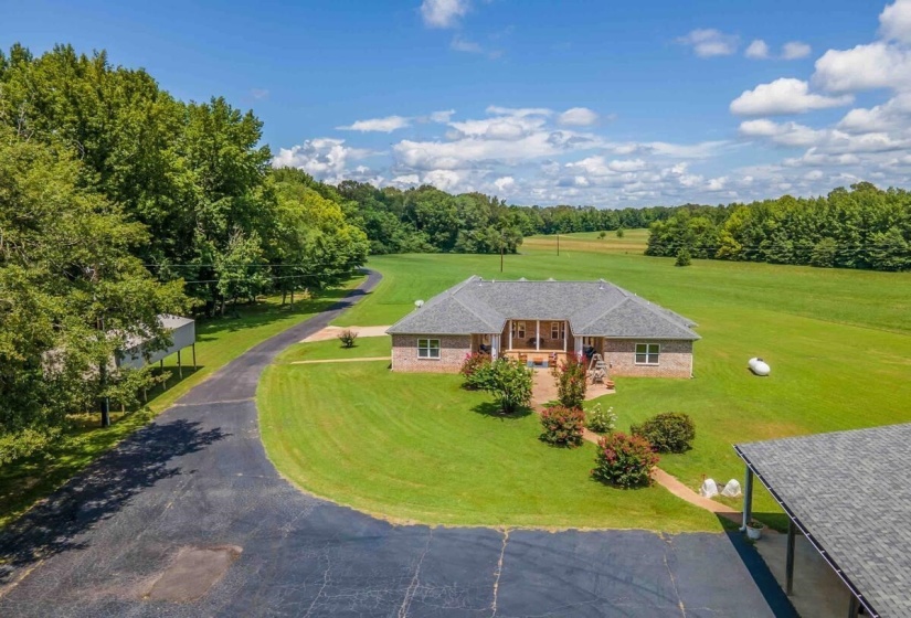 1215 BEAVER CREEK RD, Braden, Tennessee 38049, 3 Bedrooms Bedrooms, 10 Rooms Rooms,3.1 BathroomsBathrooms,Residential,For Sale,BEAVER CREEK,10218247