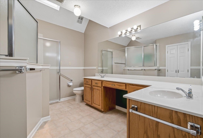 3490 SUMMERDALE DR, Bartlett, Tennessee 38133, 4 Bedroom Bedrooms, 7 Room Rooms,3 BathroomBathrooms,Residential,For Sale,SUMMERDALE,0,10218252