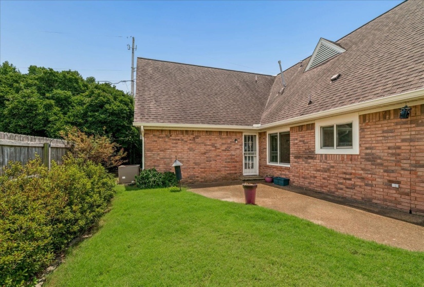 3490 SUMMERDALE DR, Bartlett, Tennessee 38133, 4 Bedroom Bedrooms, 7 Room Rooms,3 BathroomBathrooms,Residential,For Sale,SUMMERDALE,0,10218252