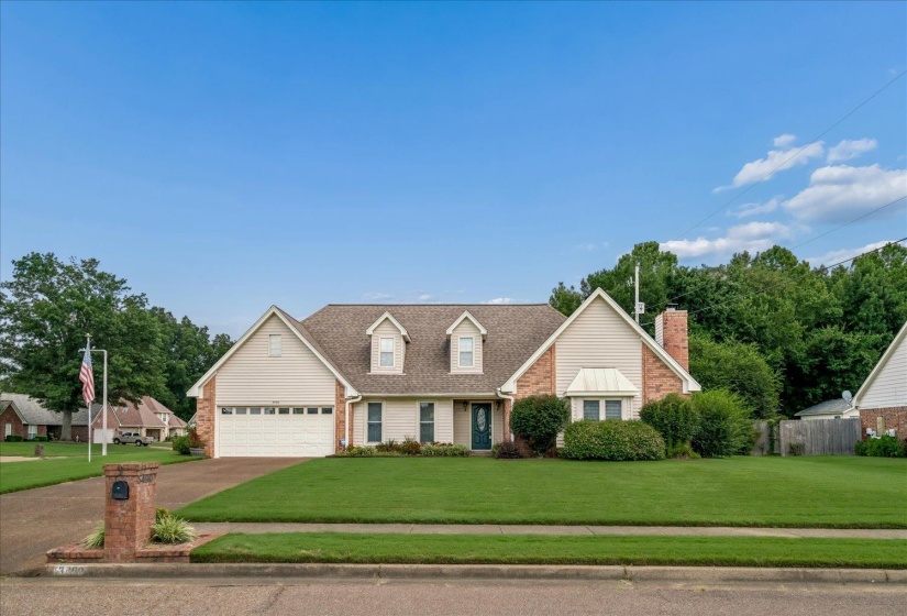 3490 SUMMERDALE DR, Bartlett, Tennessee 38133, 4 Bedroom Bedrooms, 7 Room Rooms,3 BathroomBathrooms,Residential,For Sale,SUMMERDALE,0,10218252