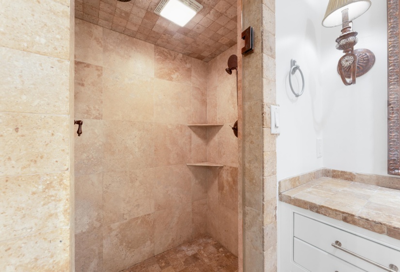 Travertine stone