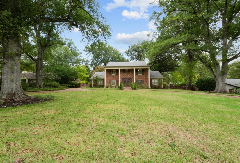 5360 NORMANDY AVE, Memphis, Tennessee 38120, 6 Bedrooms Bedrooms, 11 Rooms Rooms,4.1 BathroomsBathrooms,Residential,For Sale,NORMANDY,10218257