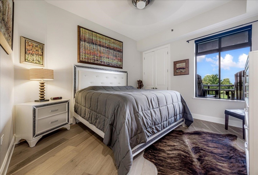 717 RIVERSIDE DR, Memphis, Tennessee 38103, 1 Bedroom Bedrooms, 5 Room Rooms,2 BathroomBathrooms,Residential,For Sale,RIVERSIDE,0,10218280