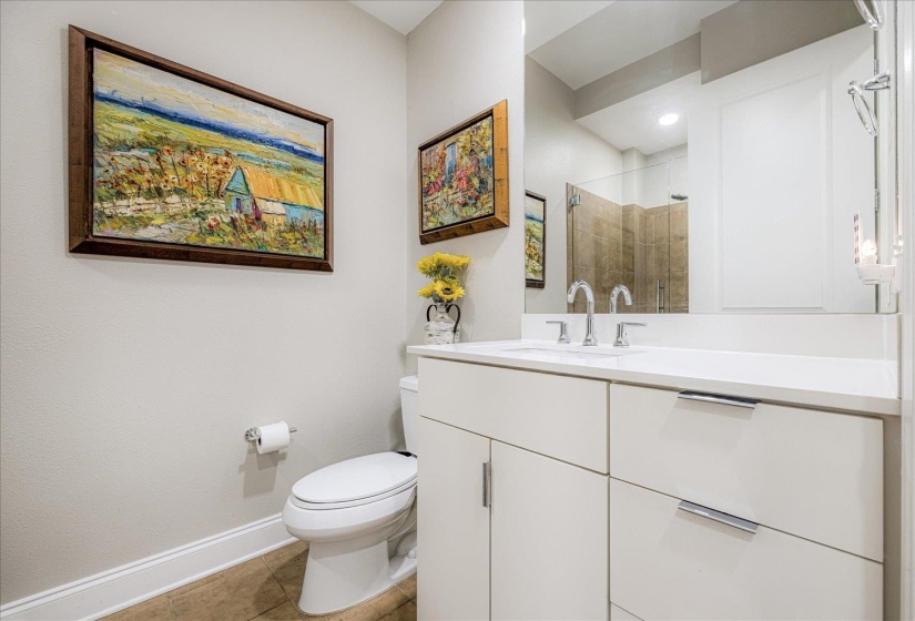 717 RIVERSIDE DR, Memphis, Tennessee 38103, 1 Bedroom Bedrooms, 5 Room Rooms,2 BathroomBathrooms,Residential,For Sale,RIVERSIDE,0,10218280