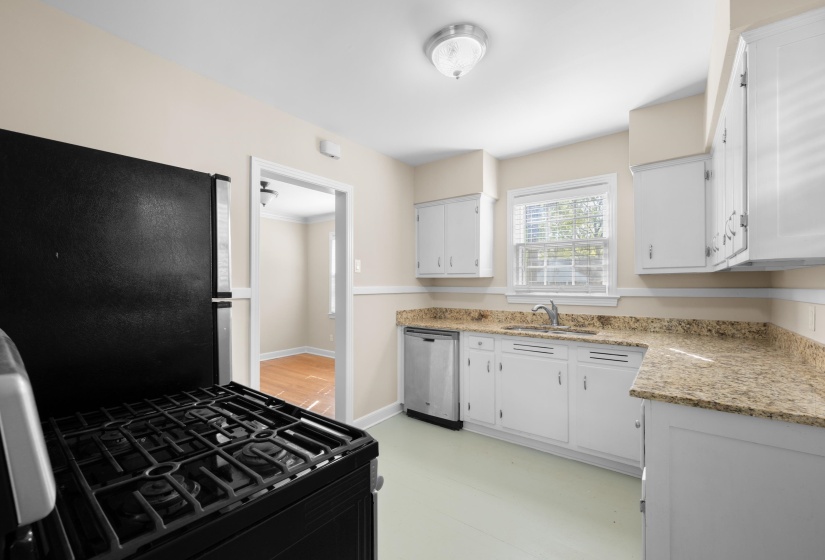 764 MOSS DR, Memphis, Tennessee 38117, 2 Bedroom Bedrooms, 5 Room Rooms,1 BathroomBathrooms,Residential,For Sale,MOSS,0,10218296