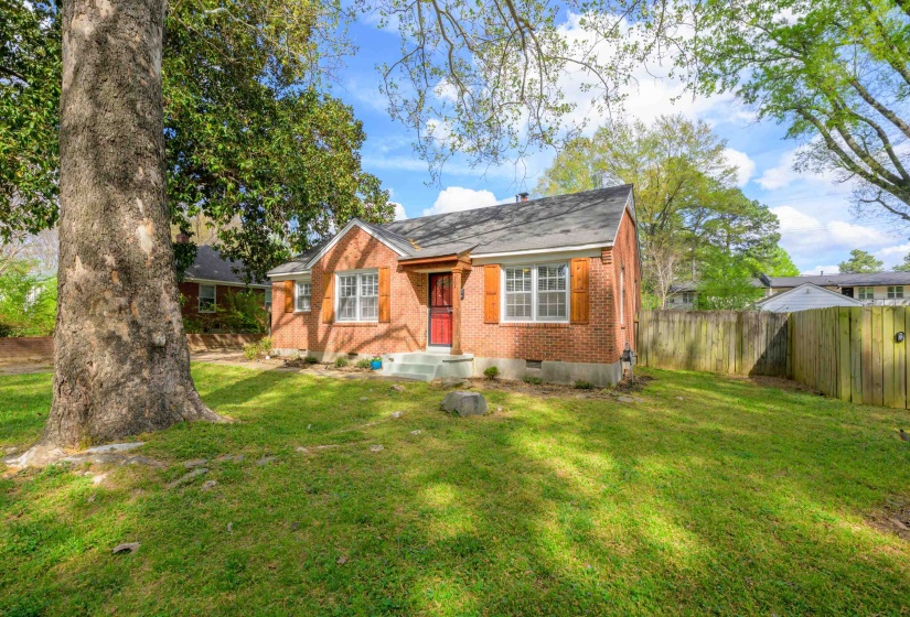 764 MOSS DR, Memphis, Tennessee 38117, 2 Bedroom Bedrooms, 5 Room Rooms,1 BathroomBathrooms,Residential,For Sale,MOSS,0,10218296