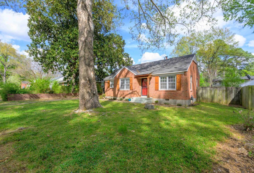 764 MOSS DR, Memphis, Tennessee 38117, 2 Bedroom Bedrooms, 5 Room Rooms,1 BathroomBathrooms,Residential,For Sale,MOSS,0,10218296