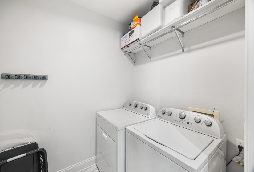 717 RIVERSIDE DR, Memphis, Tennessee 38103, 2 Bedroom Bedrooms, 6 Room Rooms,2 BathroomBathrooms,Residential,For Sale,RIVERSIDE,0,10218318