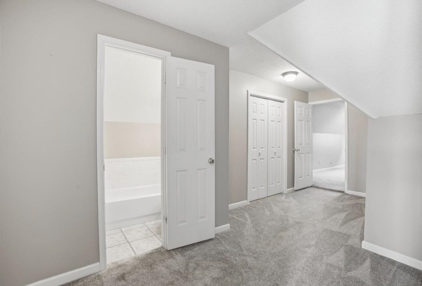 112 FAIRWAY DR, Covington, Tennessee 38019, 4 Bedroom Bedrooms, 3 Room Rooms,3.1 BathroomBathrooms,Residential,For Sale,FAIRWAY,0,10218321