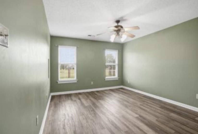 112 FAIRWAY DR, Covington, Tennessee 38019, 4 Bedroom Bedrooms, 3 Room Rooms,3.1 BathroomBathrooms,Residential,For Sale,FAIRWAY,0,10218321