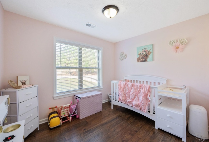 140 EAGLE CREST LN, Parsons, Tennessee 38363, 3 Bedroom Bedrooms, 11 Room Rooms,2 BathroomBathrooms,Residential,For Sale,EAGLE CREST,0,10218328