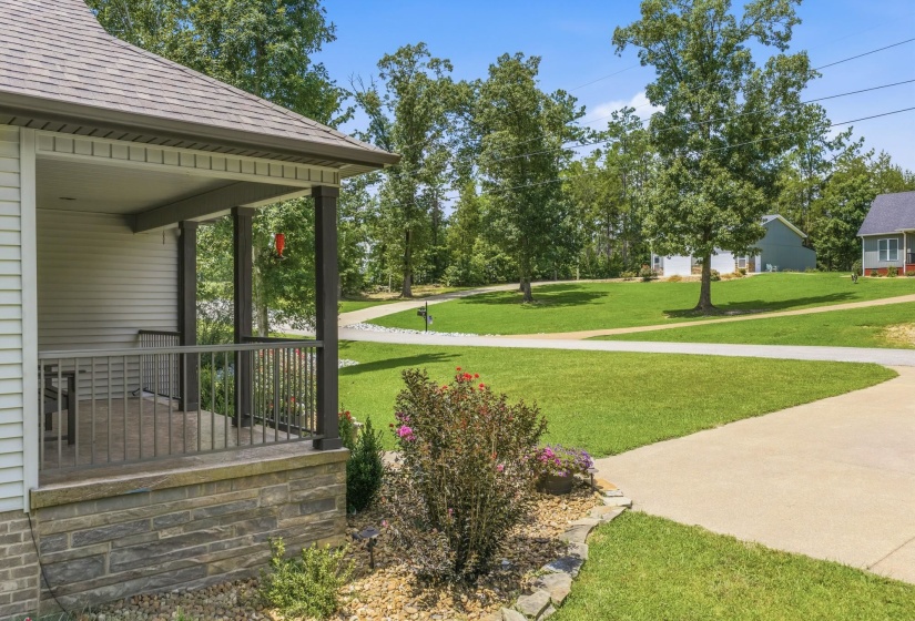 140 EAGLE CREST LN, Parsons, Tennessee 38363, 3 Bedroom Bedrooms, 11 Room Rooms,2 BathroomBathrooms,Residential,For Sale,EAGLE CREST,0,10218328