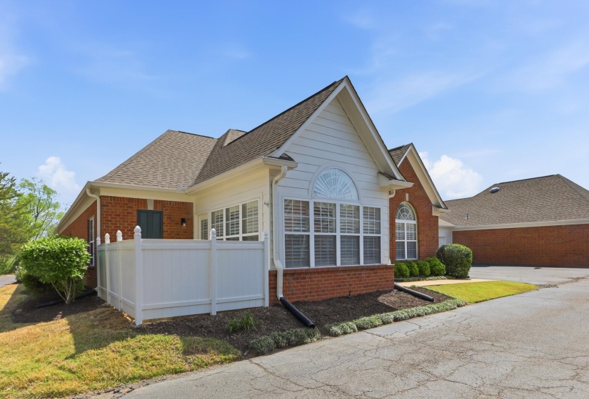 20 PEYTON RIDGE CV, Collierville, Tennessee 38017, 3 Bedroom Bedrooms, 7 Room Rooms,2 BathroomBathrooms,Residential,For Sale,PEYTON RIDGE,0,10218343