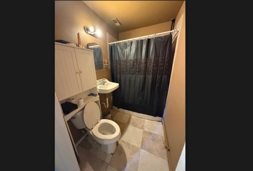 4072 LEROY AVE, Memphis, Tennessee 38108, 2 Bedroom Bedrooms, 4 Room Rooms,1 BathroomBathrooms,Residential,For Sale,LEROY,0,10218364