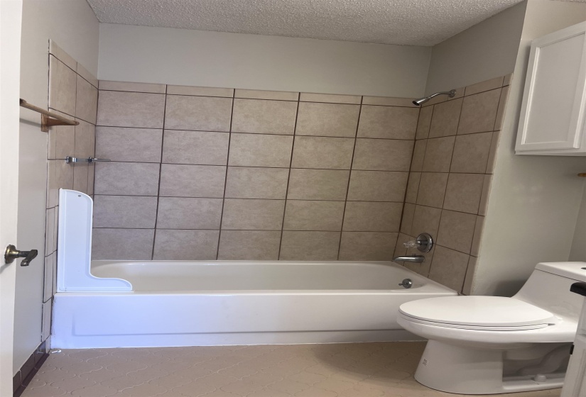 2675 VAN LEER DR, Memphis, Tennessee 38133, 3 Bedroom Bedrooms, 6 Room Rooms,2 BathroomBathrooms,Residential,For Sale,VAN LEER,0,10218377