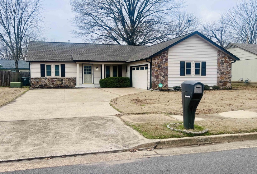 2675 VAN LEER DR, Memphis, Tennessee 38133, 3 Bedroom Bedrooms, 6 Room Rooms,2 BathroomBathrooms,Residential,For Sale,VAN LEER,0,10218377