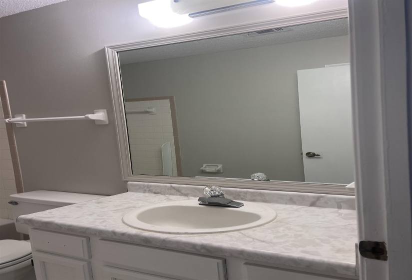 2675 VAN LEER DR, Memphis, Tennessee 38133, 3 Bedroom Bedrooms, 6 Room Rooms,2 BathroomBathrooms,Residential,For Sale,VAN LEER,0,10218377
